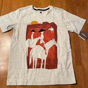 NEW Tea Collection 100% cotton T-shirt  Boy’s youth size Large 8-10